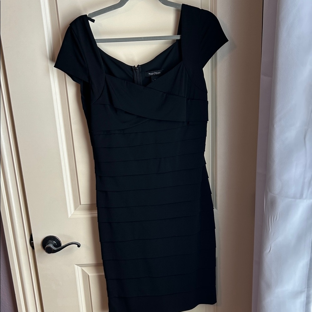 White House Black Market Cap Sleeve Mini Dress
#019